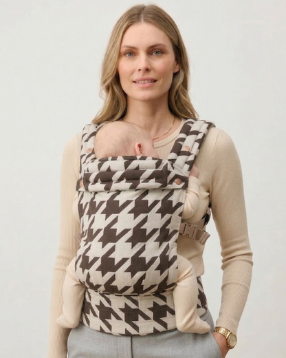 Houndstooth Ergonomic Baby Carrier | Coffee